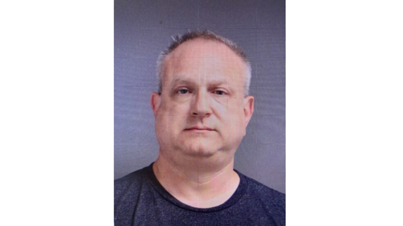 [IMAGE] Niskayuna man arraigned in connection with cold case murder from 1994