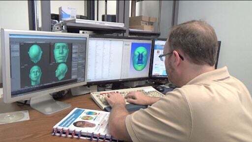 [IMAGE] Snapshot DNA: Reston lab's work is hope for cold cases